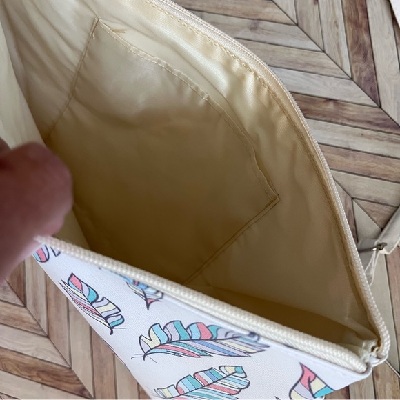 Weather-Resistant Crossbody Festival Bag Boho Oversized Clutch Messenger Purse - Picture 3 of 9